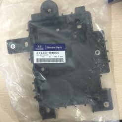 GIÁ ĐỠ BÌNH ẮC QUY HYUNDAI I10 CHÍNH HÃNG 37150B4000